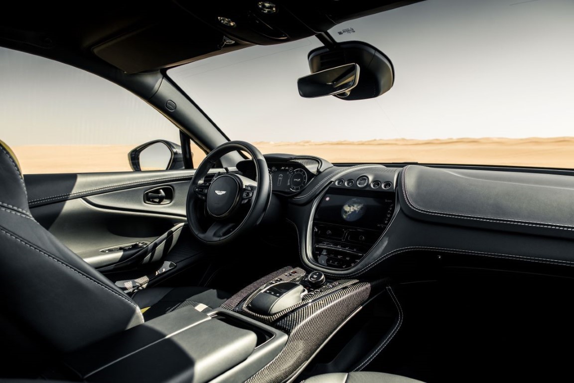 Aston Martin DBX 4.0 V8 707